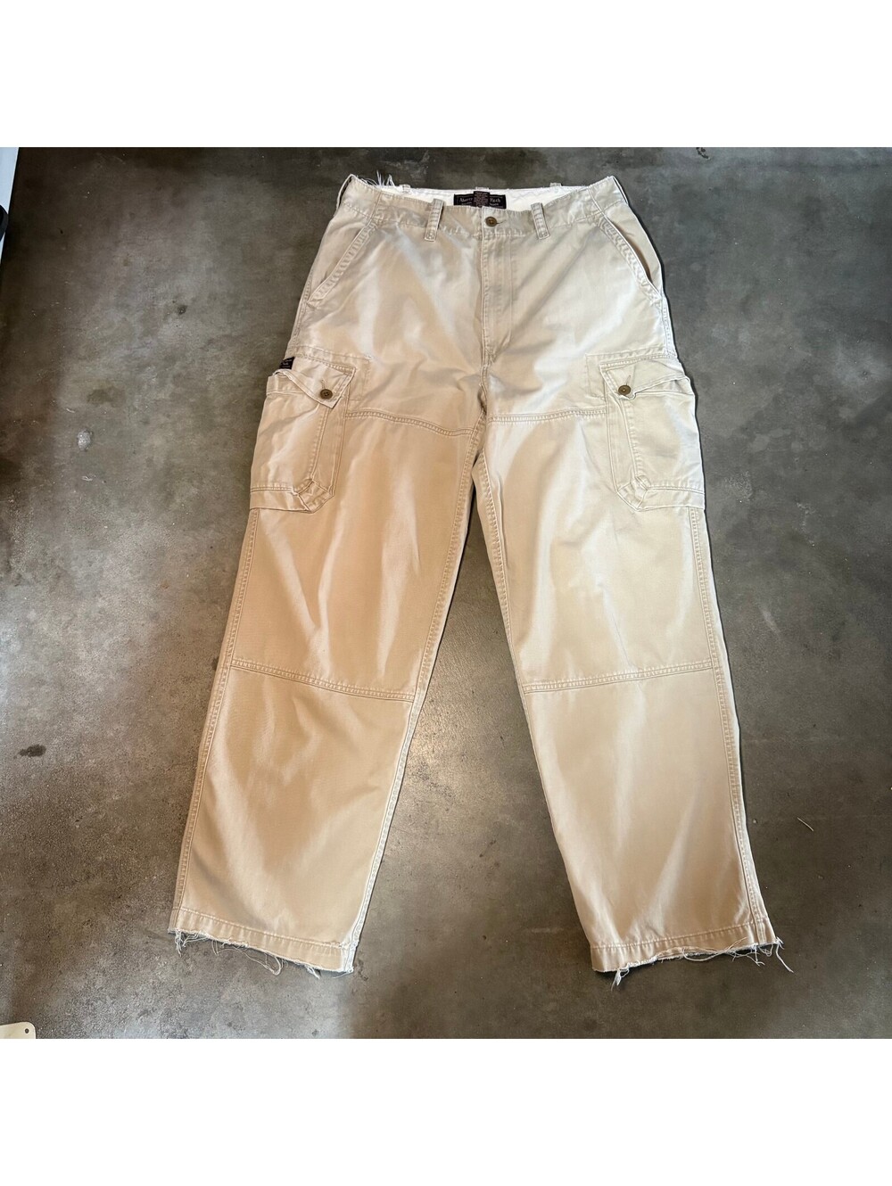 Vtg Abercrombie & Fitch Men Sz 32L Cargo Pants w/ Frayed Hem